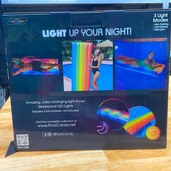 Pool Candy Illuminated 74” Rainbow Light Up Deluxe Pool Raft - Picture 2 of 2